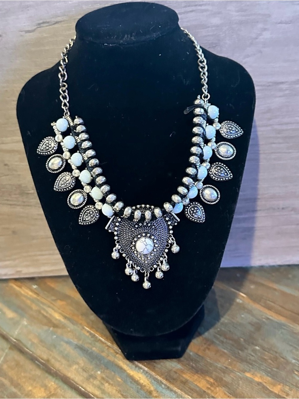 Boho Tribal Statement Necklace Silver Tone Howlite Style Bib Necklace